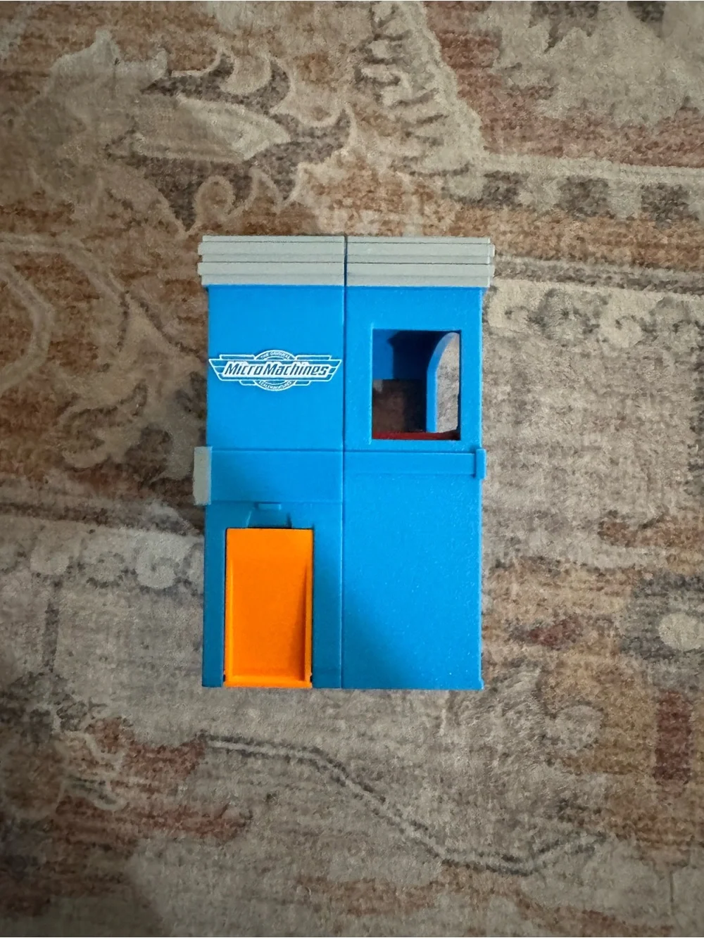 Gas N' Dash Blue & Red Playset by